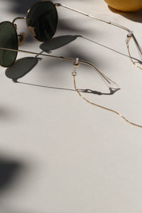 Box Chain Sunglass Holder Gold